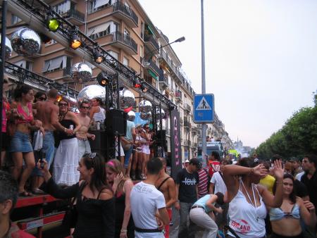 LAKE PARADE